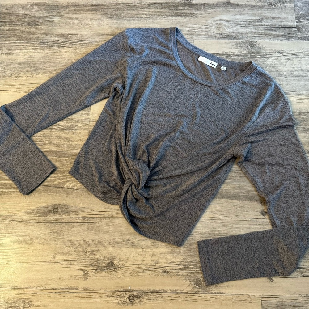 Gray Heathered Twist Front Wilfred Free Aritzia Long Sleeve Top